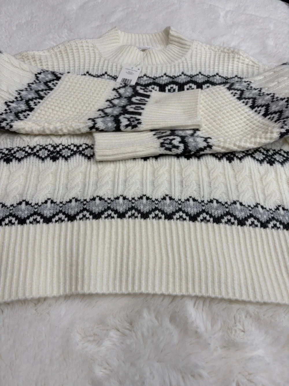 Adyson Parker,Size XL,Women’s Cream Nordic Cable Knit Sweater - Picture 14 of 14